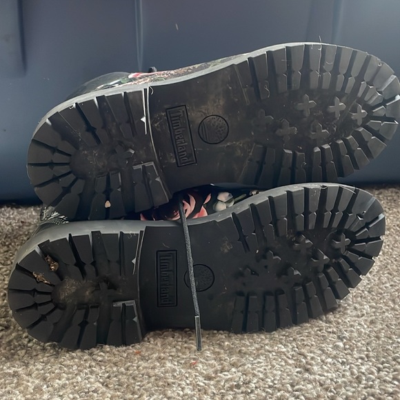 Timberland floral moto boot - Picture 2 of 5